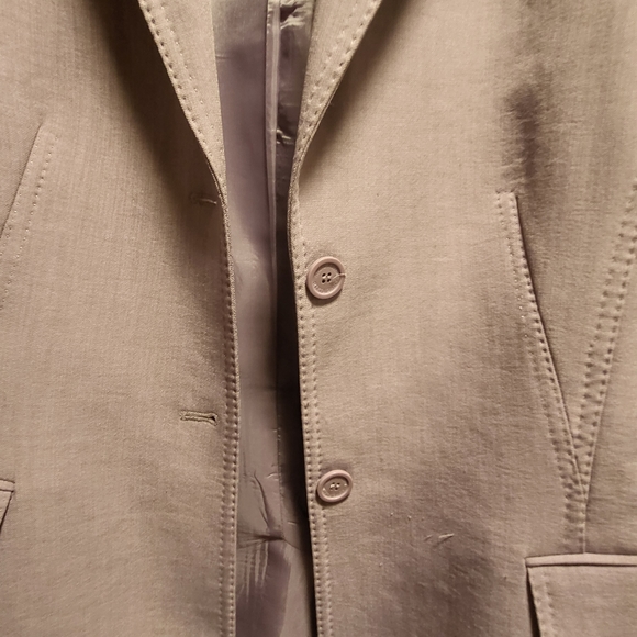 Ladies Anne Klein skirt suit - Picture 8 of 12